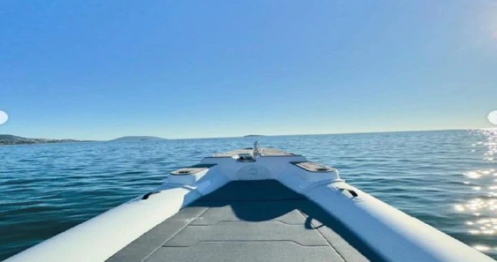 RIB hire in Adámas - Fost Obsession 8,60