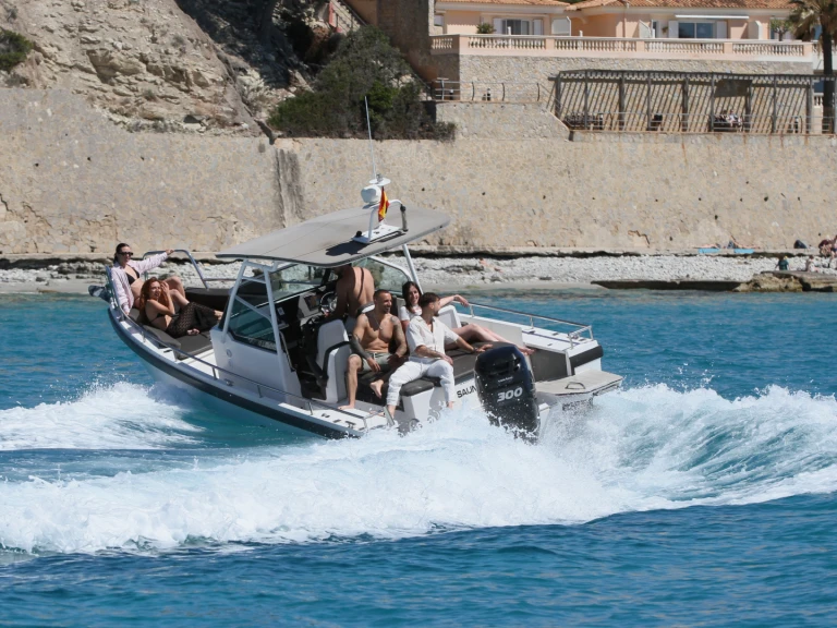Motorboat hire in Club Nàutic Santa Ponsa - Axopar 28 T-Top