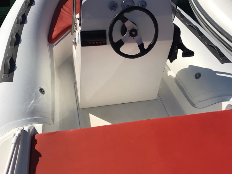 Hire RIB with or without skipper Magnus Porto Rotondo