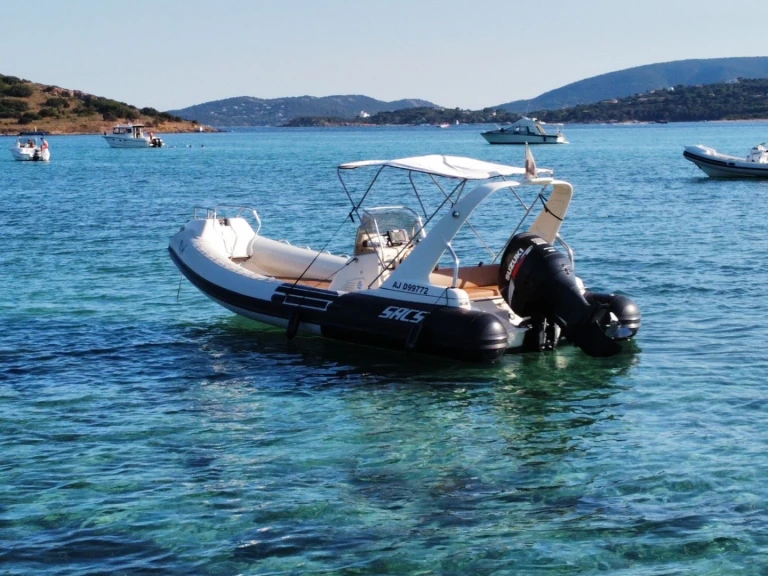 Yacht charter Bonifacio - Sacs Sacs S 680 on SamBoat