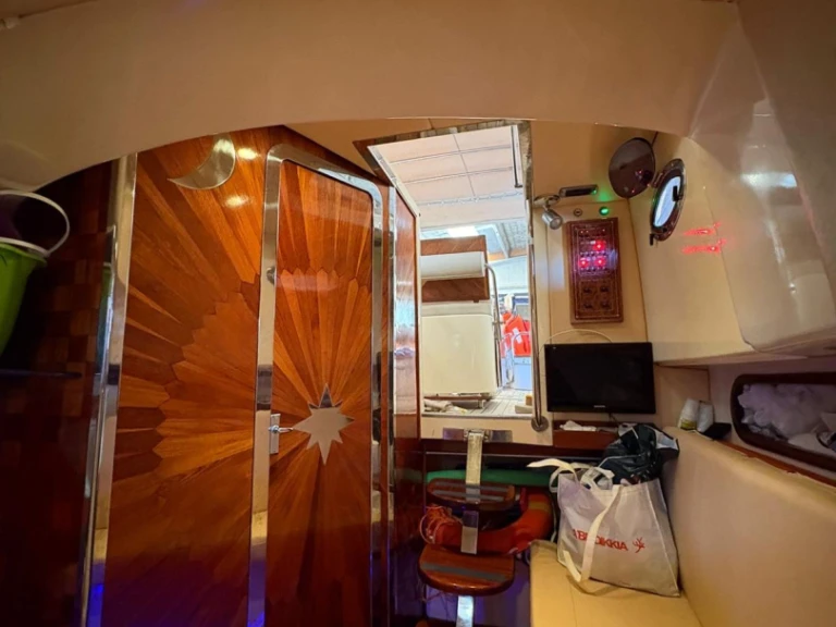 viveur 850 charter bareboat or skippered in  Capri