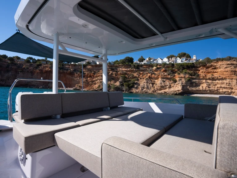 Motorboat hire in Portals Nous - Axopar Axopar 37 Sun-Top