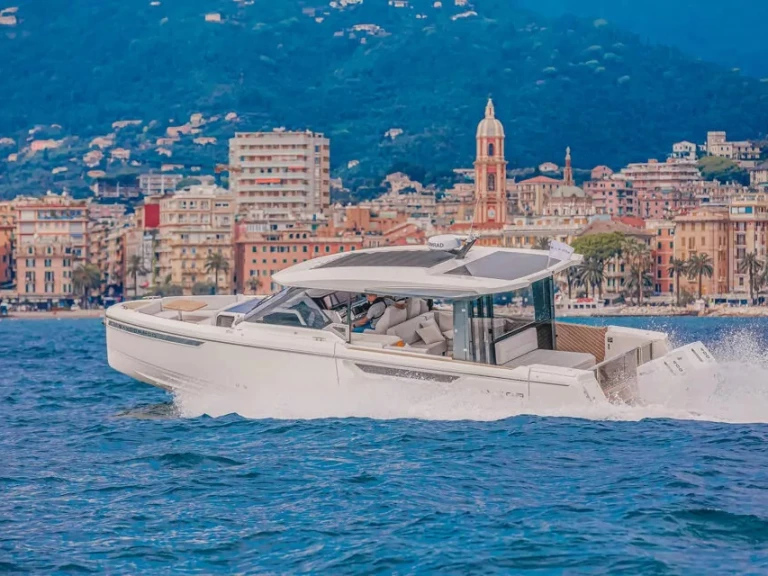 Saxdor 400 GTO charter bareboat or skippered in  Cogolin