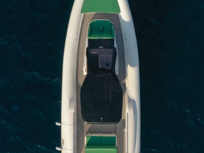 Hire a Panamera PY 110 GT VELOCE  Capri