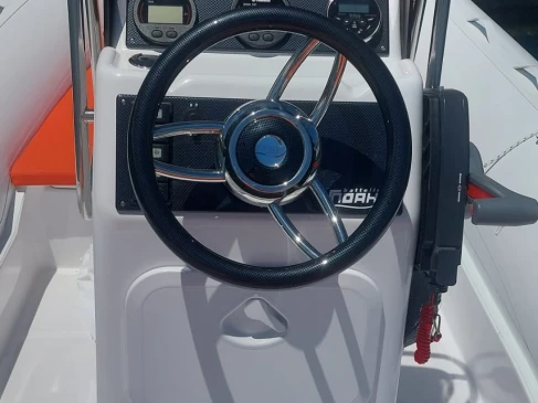 Yacht hire Cefalù cheap NOAH