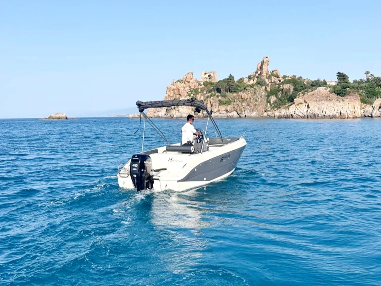 Hire Motorboat with or without skipper As Marine Cefalù