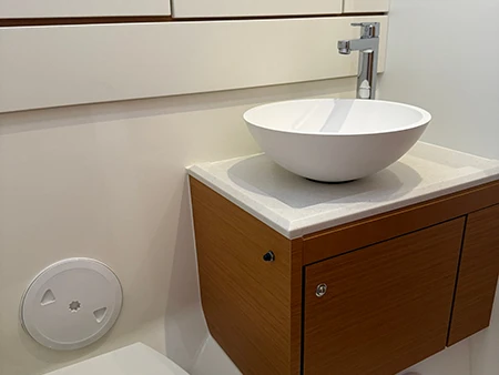 Hire Sailboat with or without skipper Jeanneau Dénia