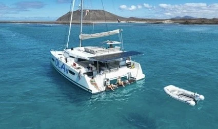 Hire a Fointaine Pajot Elba 45 Pointe-à-Pitre
