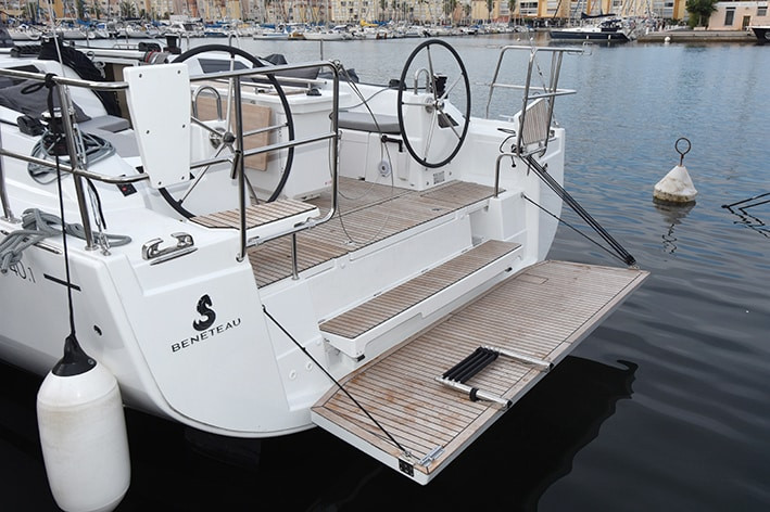 Hire Sailboat with or without skipper Bénéteau Pointe-à-Pitre