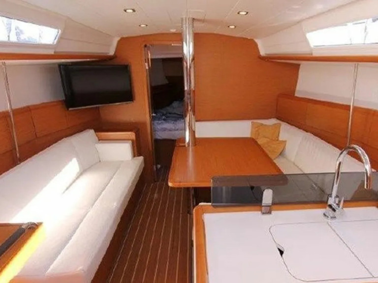 Jeanneau Sun Odyssey 379 (3 cab.) charter bareboat or skippered in  Alimos