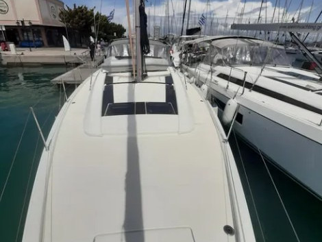 Yacht charter Lefkáda - Bénéteau Oceanis 46.1 on SamBoat