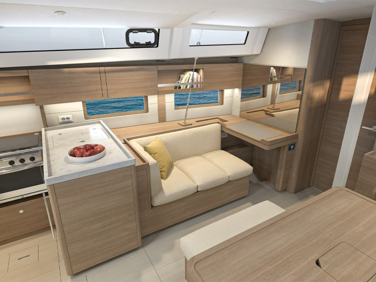 Hire a Bénéteau Oceanis 47 - 5 cab. Néa Péramos
