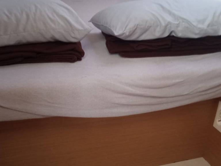 Hire a Excess Excess 11 (6 cab.) Lefkáda