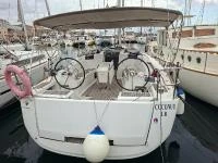Sailboat hire in Propriano - Jeanneau Sun Odyssey 419 (3 cab. 1WC)