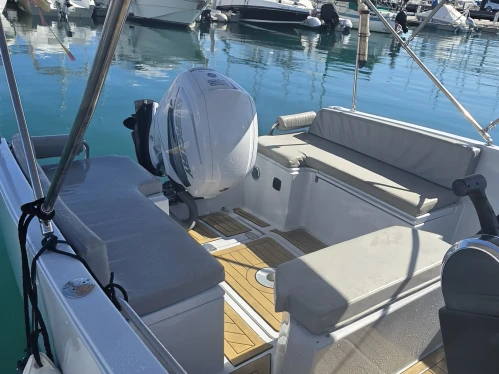 Yacht charter Alicante - Nuva Nuva M6 Open on SamBoat