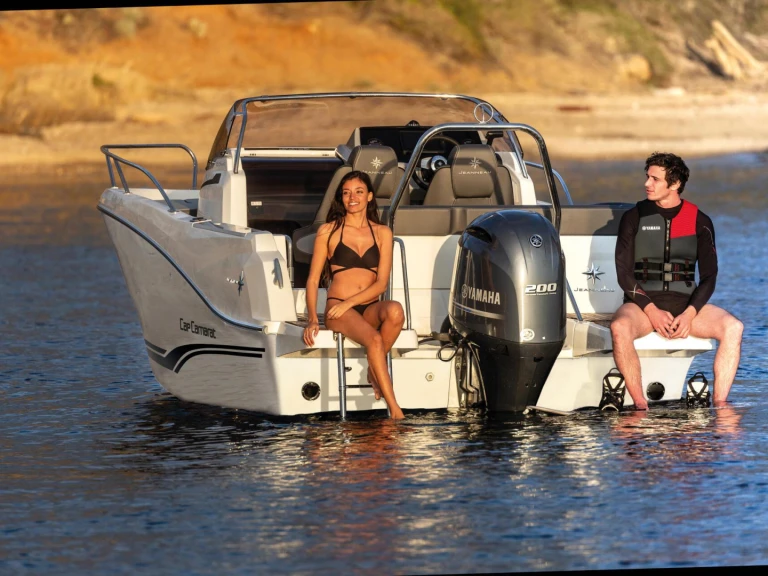 Hire Motorboat with or without skipper Jeanneau Porto di Amalfi Marina Coppola