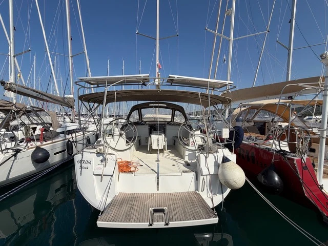 Sailboat hire in Sukošan - Jeanneau Sun Odyssey 509