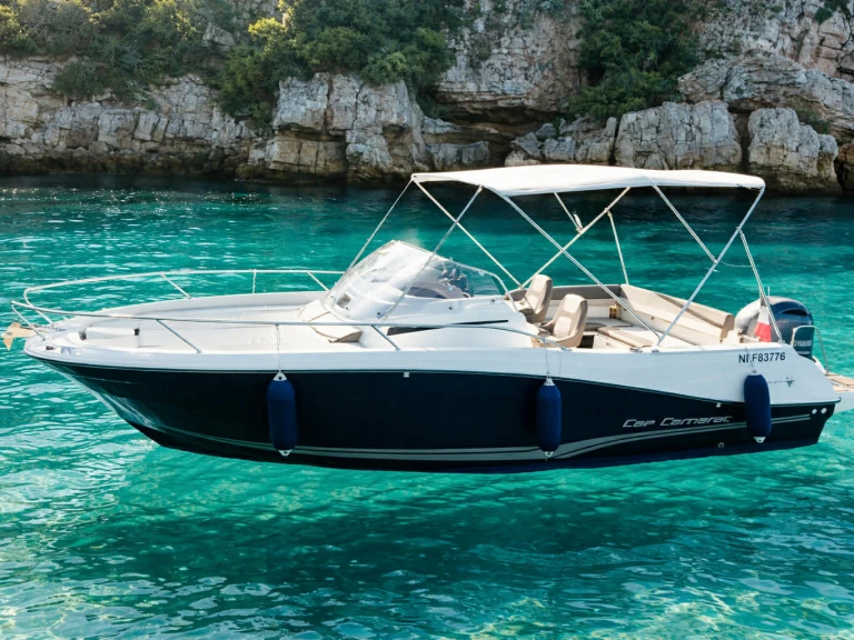 Hire a Jeanneau Cap Camarat 7.5 WA Hyères