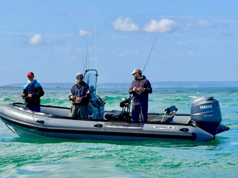 Yacht hire Cherbourg-en-Cotentin cheap Zeppelin Command 20 VPRO