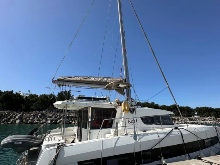 Catamaran to hire Marseille at the best price