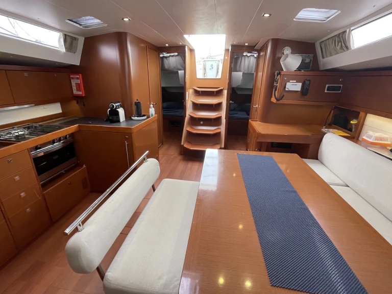Yacht hire Port de Barcelona cheap Oceanis 48