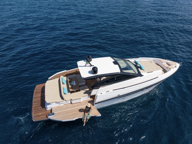 Charter a Ryo Le mans in Naples on Samboat