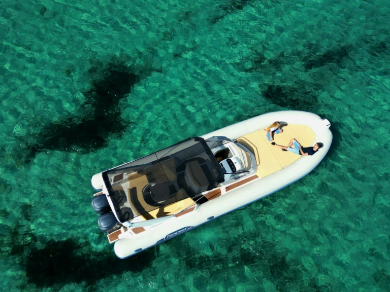 Charter a Capelli Tempest 1000 Sun in Porto-Vecchio on Samboat