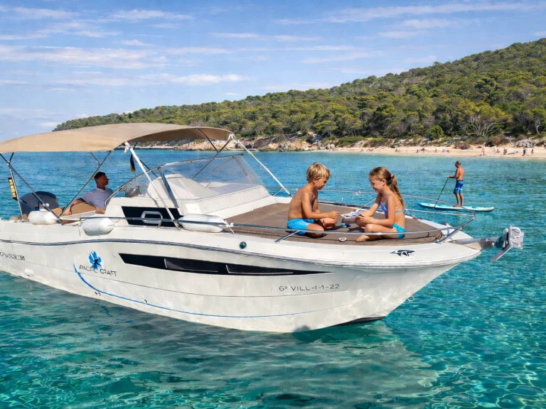 Yacht hire Palma de Mallorca cheap Pacific Craft 750 SC