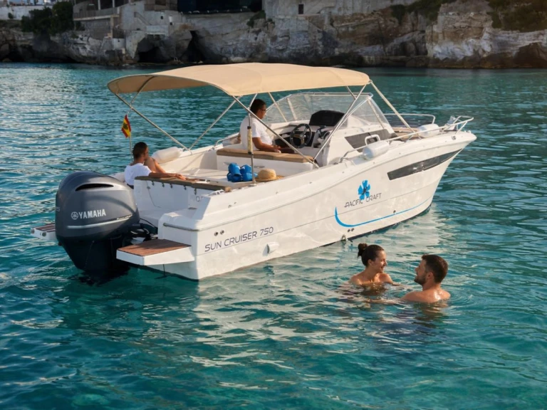 Yacht charter Palma de Mallorca - Pacific Craft Pacific Craft 750 SC on SamBoat