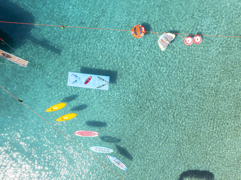 Hire Sailboat  with a boat licence