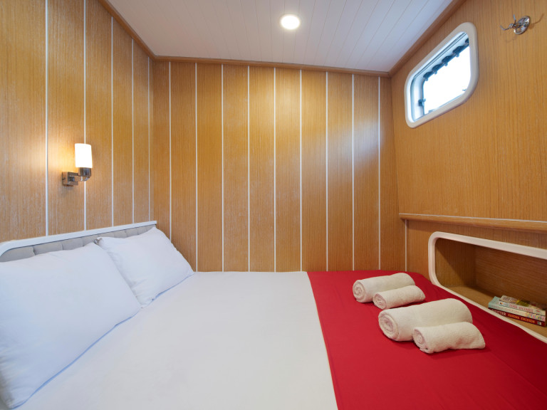 Charter a  Gulet O in Fethiye on Samboat