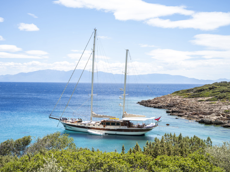 Hire a  Gulet E Bodrum