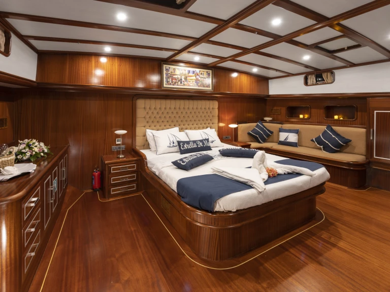 Yacht charter Bozburun -  Gulet E on SamBoat