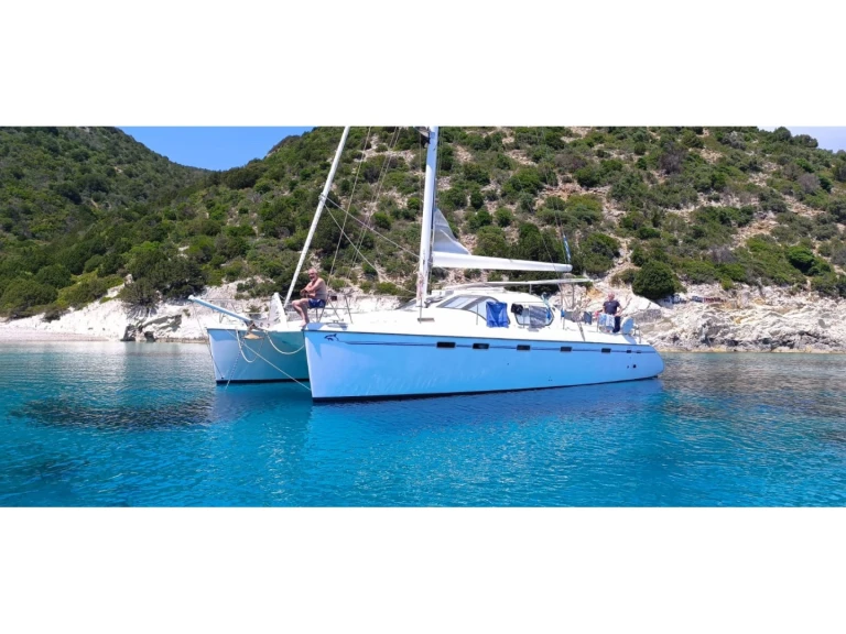 Yacht hire Lefkáda cheap Privilege 465