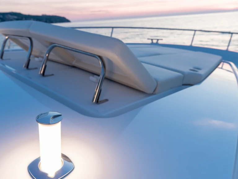 Greenline Greenline 45 Fly charter bareboat or skippered in  Saint-Raphaël