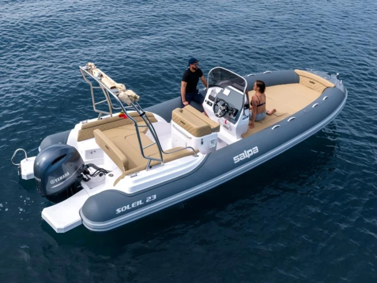 Hire RIB Salpa with a boat licence