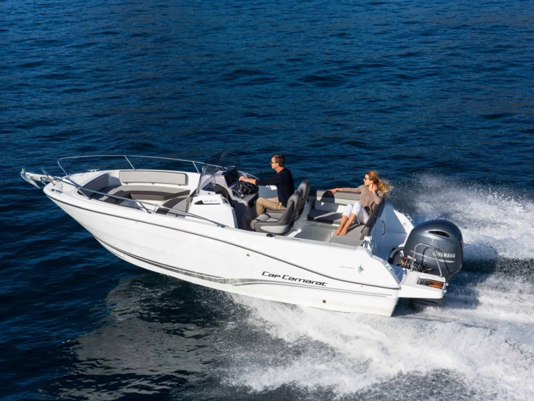 Motorboat hire in Positano - Jeanneau Cap Camarat 6.5 CC Serie 3