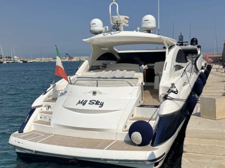 Hire a Sunseeker Portofino 53 Monopoli