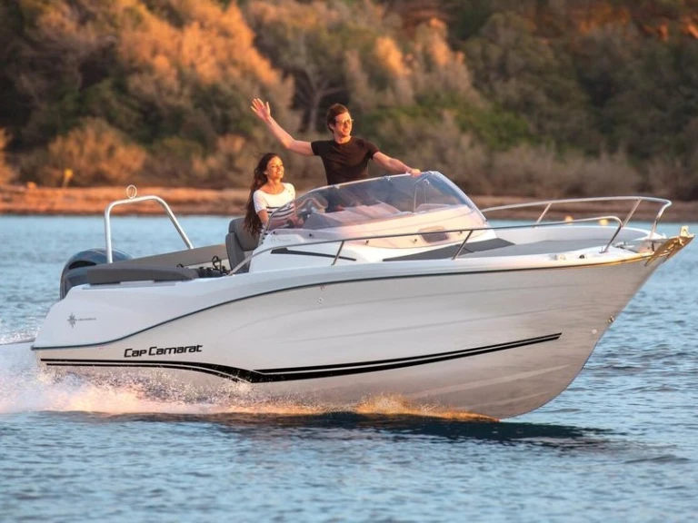 Jeanneau Cap Camarat 6.5 WA Serie 3 charter bareboat or skippered in  Bormes-les-Mimosas