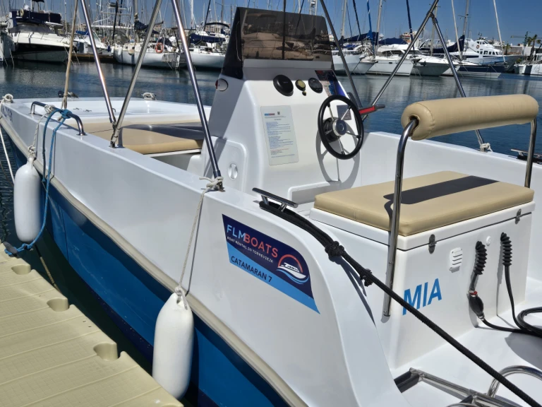 Yacht hire Torrevieja cheap Open Elegance 5.7