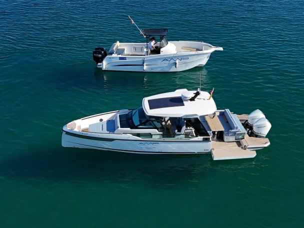 Motorboat hire in Platja d'Aro - Saxdor Saxdor 320 GTO