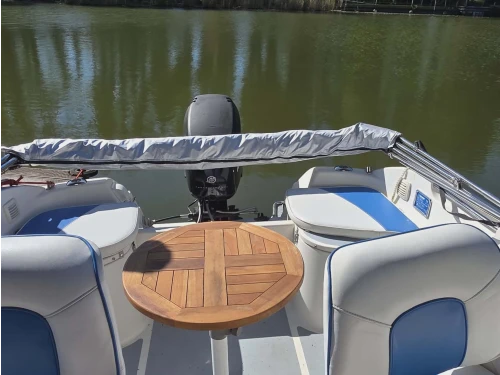 Motorboat hire in France - Quicksilver Quicksilver 520 Flamingo