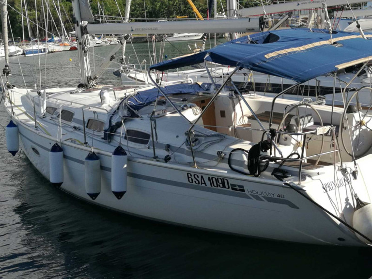 Yacht charter Rodi Garganico - Bavaria Bavaria 40 Holiday on SamBoat