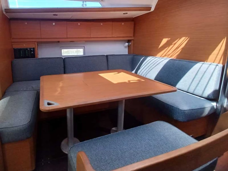 Hire Sailboat with or without skipper Dufour Rodi Garganico