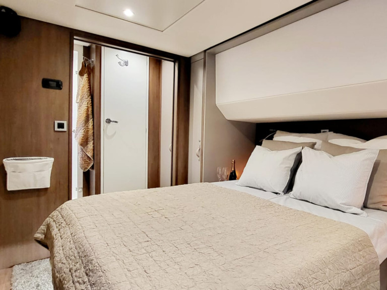 Hire Catamaran Bali with a boat licence