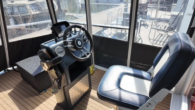 Hire Canal boat with or without skipper Hausboot Zehdenick