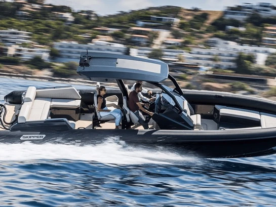 Hire a  Skipper-BSK 34 NC Naxos (City)