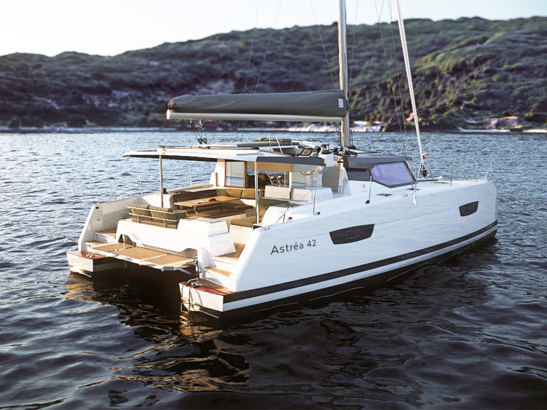 Yacht hire Tortola cheap Astrea 42