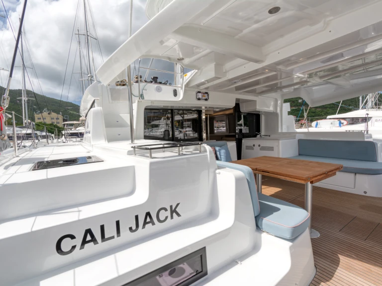 Hire Catamaran with or without skipper Lagoon Tortola