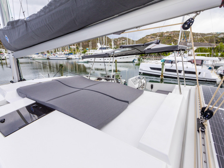 Hire Catamaran with or without skipper Fountaine Pajot Tortola